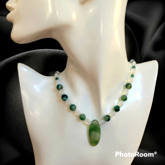 HANDMADE Opalite Aventurine Agate Focal Pendant Beaded Collar Necklace - Picture 1 of 6